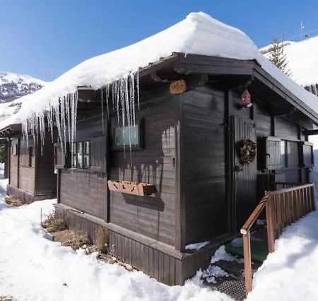 Borgata Sestriere Lo Chalet Dello Sciatoreヴィラ エクステリア 写真