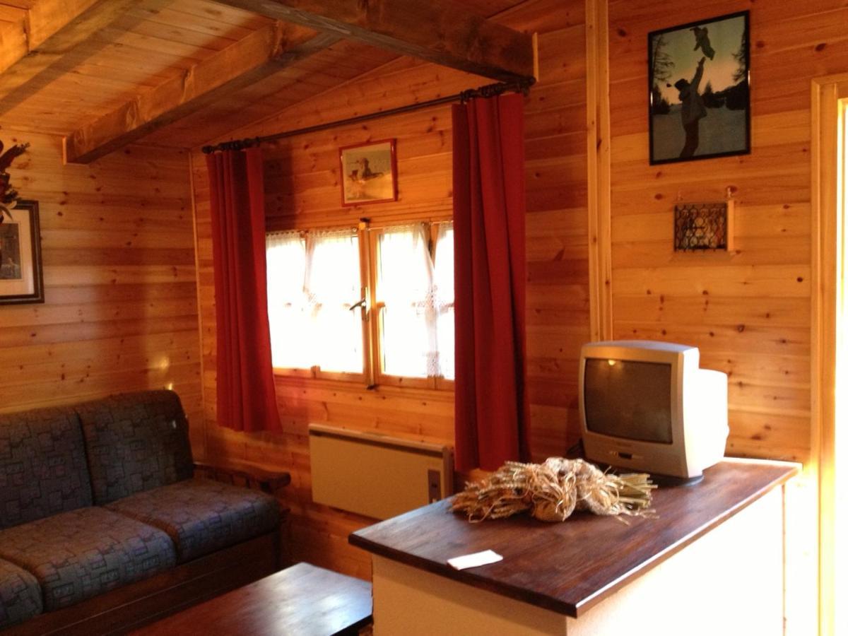 Borgata Sestriere Lo Chalet Dello Sciatoreヴィラ エクステリア 写真